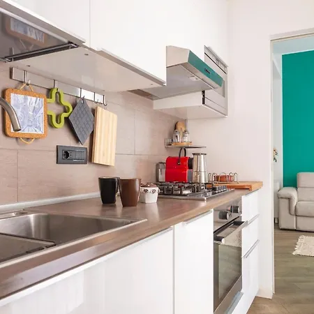 Appartement Groovy Apartment, Bilocale Centro Milaan